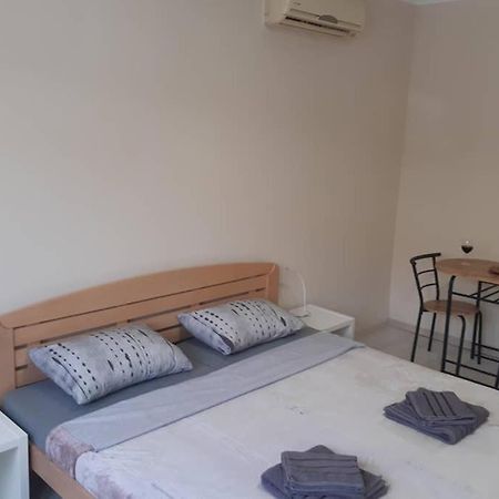 Apartman Mima Belgrado Exterior foto